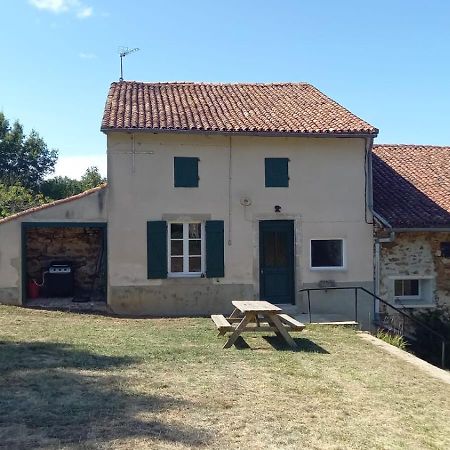 Villa La petite halte Bellac Exterior foto